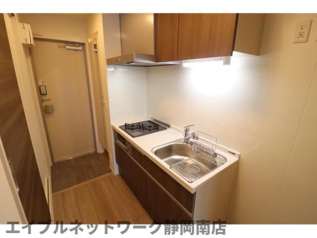 キッチン　キッチンでお料理をお楽しみください
