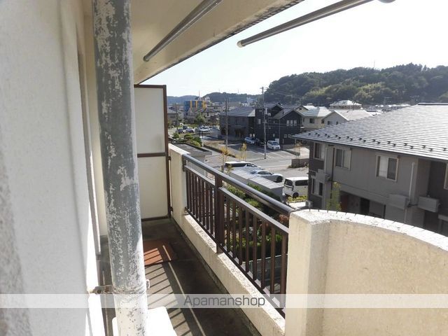 八百真マンション小島の内装写真