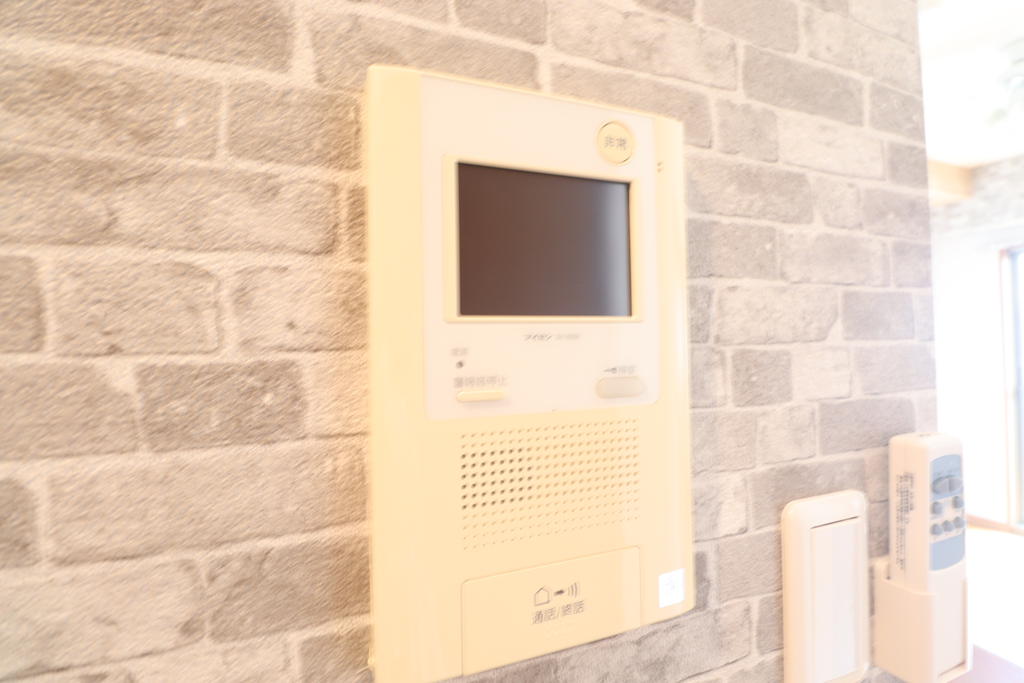 セキュリティ　TVモニター付インターホン