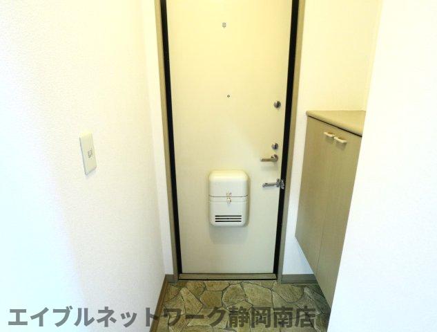 玄関　毎日通る玄関はこちらです