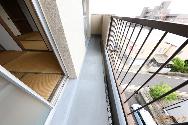 バルコニー　イメージ