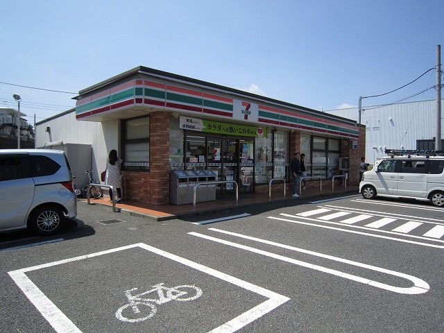 コンビニ　セブンイレブン藤沢菖蒲沢南店（コンビニ）まで431m