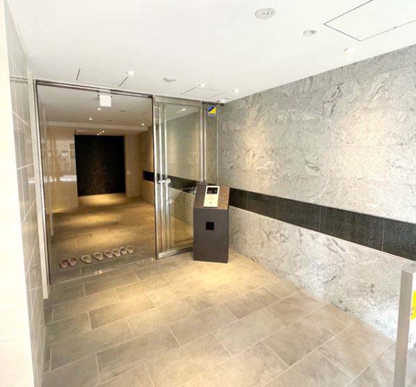 エントランス　★オートロック完備でセキュリティ面◎★