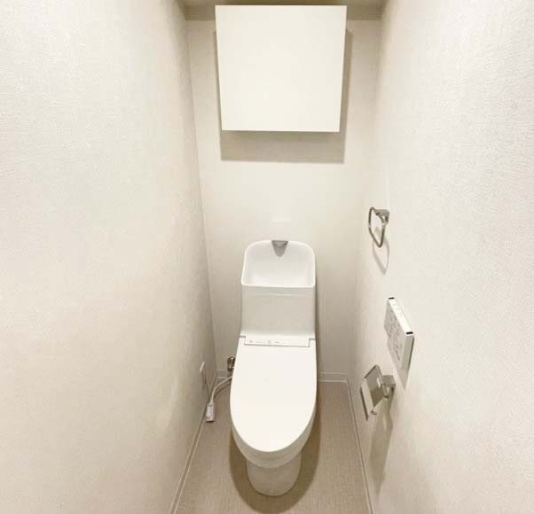 トイレ　★温水洗浄便座★