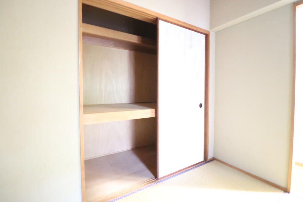 収納　収納付き★