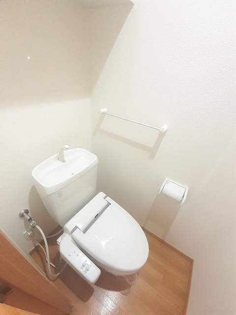 【アッソレート・ポストIIのトイレ】