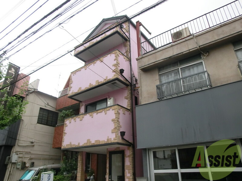 神戸市灘区下河原通のマンションの建物外観