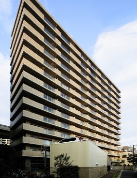 コンフォリア板橋仲宿の建物外観