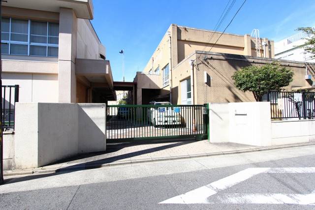 小学校　名古屋市立八幡小学校（小学校）まで438m