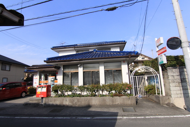 郵便局　松山正円寺郵便局（郵便局）まで350m