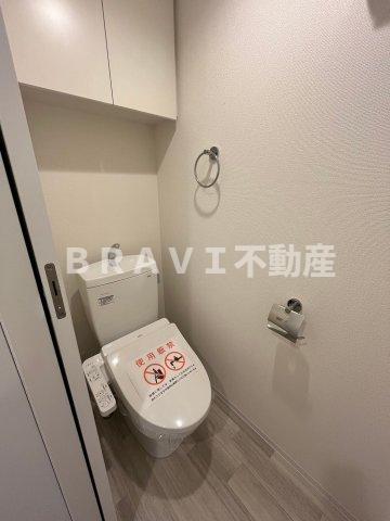 トイレ　【セレニテ本町リアン】コンパクトで使いやすいトイレです