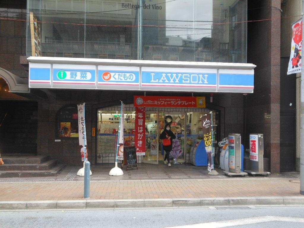 コンビニ　ローソン太子堂二丁目店（コンビニ）まで209m