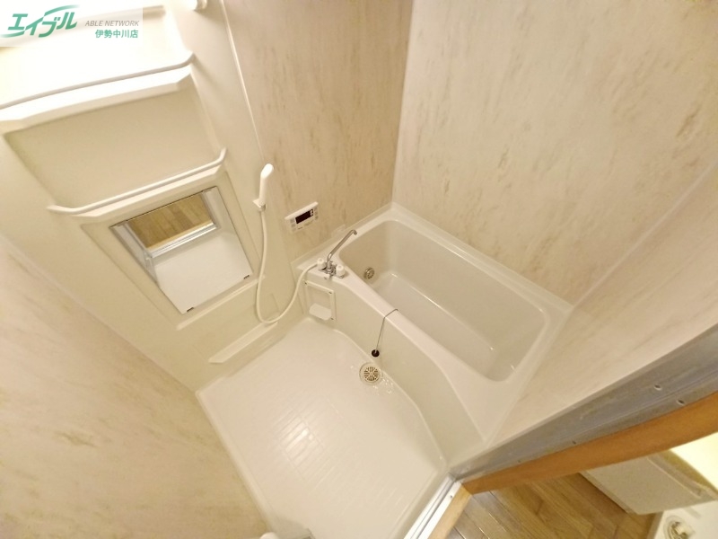 バス・シャワールーム　浴室