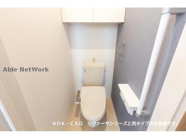 トイレ　同型イメージ写真