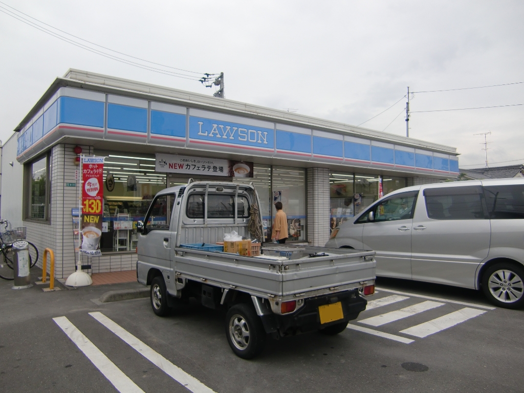 コンビニ　ローソン 松山余戸東五丁目店（コンビニ）まで526m