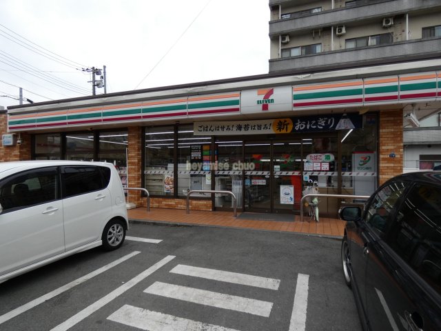 コンビニ　セブン－イレブン　南熊本４丁目店（コンビニ）まで87m