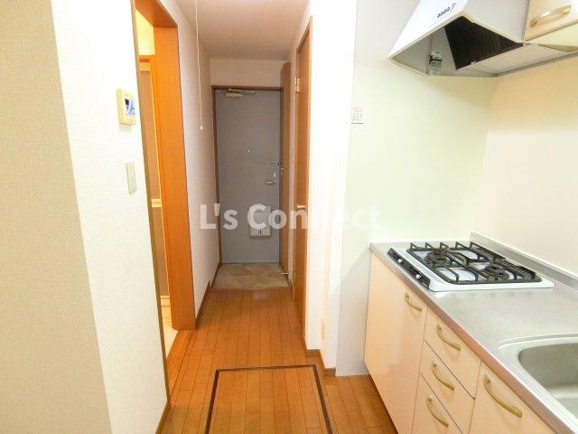 その他　約３帖のキッチンスペース。