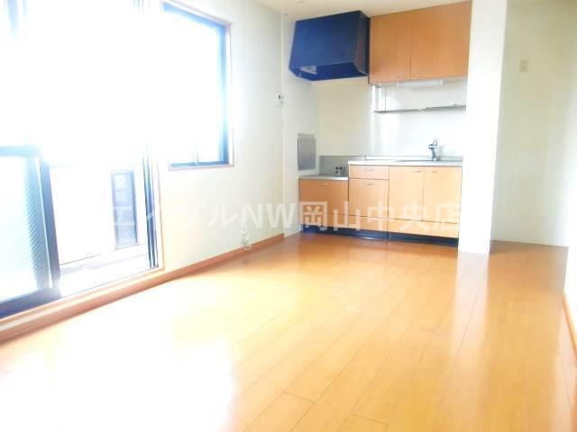 居室・リビング　陽当たり良好