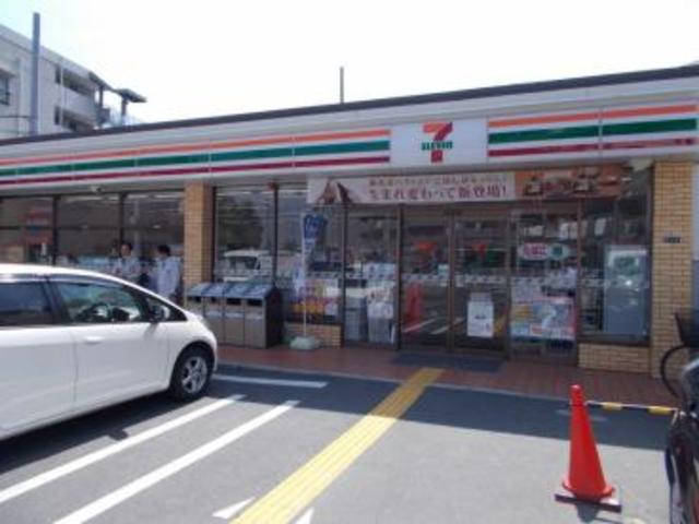 コンビニ　セブンイレブン吹田佐井寺4丁目店（コンビニ）まで567m