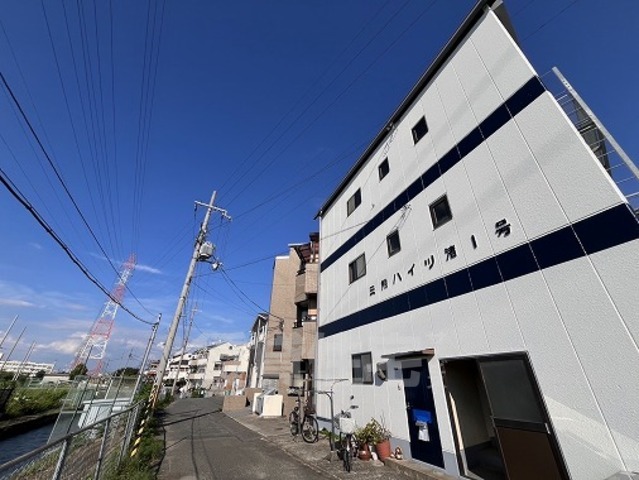 三熊ハイツ渚1号