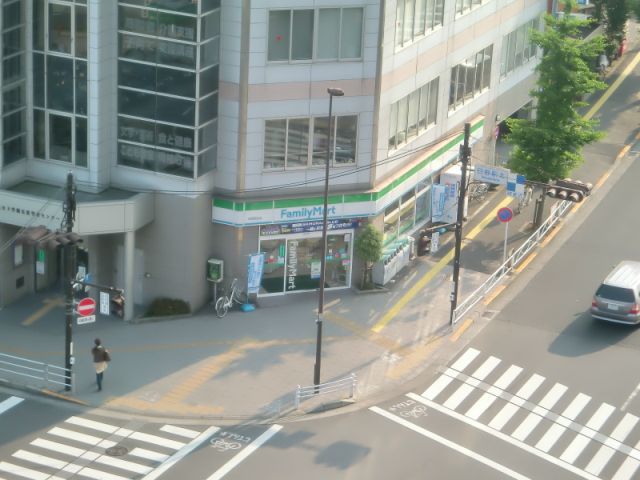 スーパー　コープ日野駅前店（スーパー）まで440m