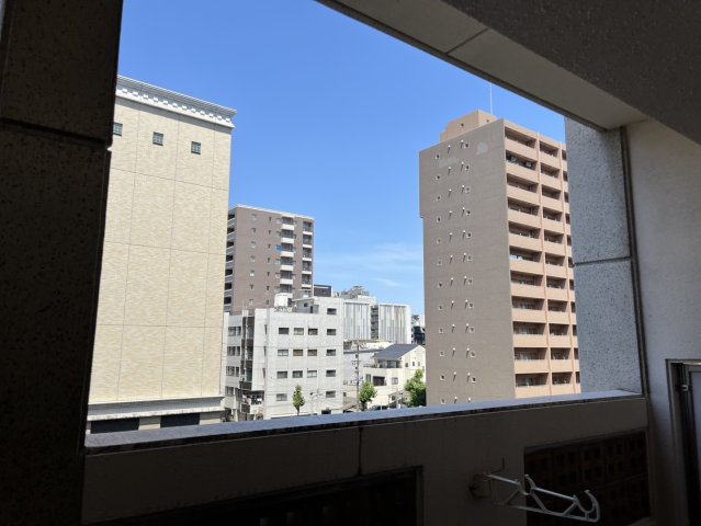 眺望　レインボーピア記念橋 ※内装リフォーム中