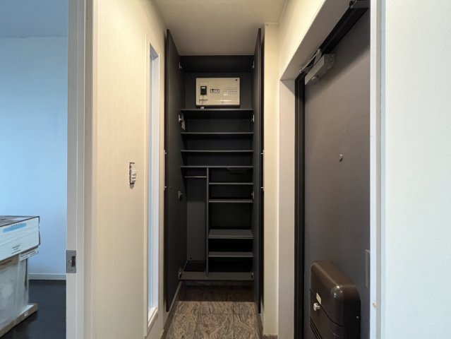 玄関　レインボーピア記念橋 ※内装リフォーム中