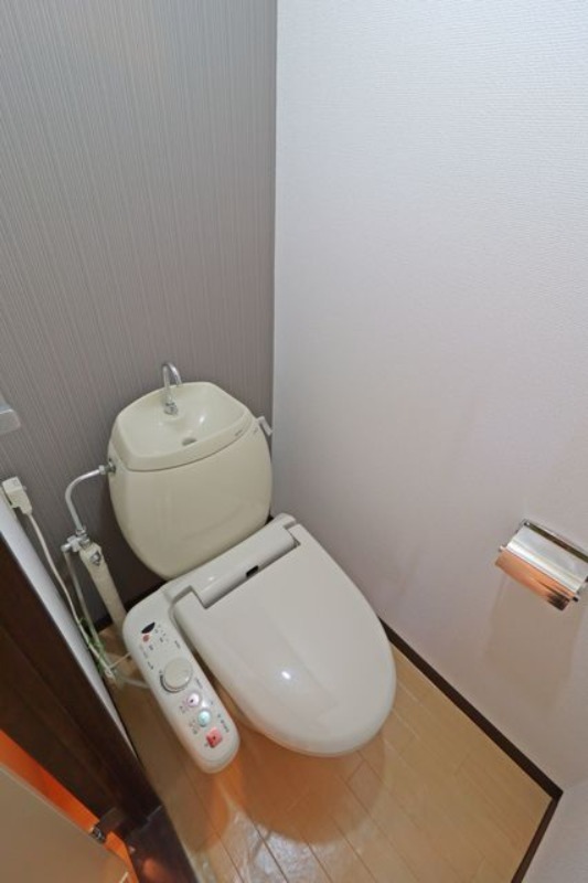 トイレ　図面と現状に相違がある場合には現状を優先