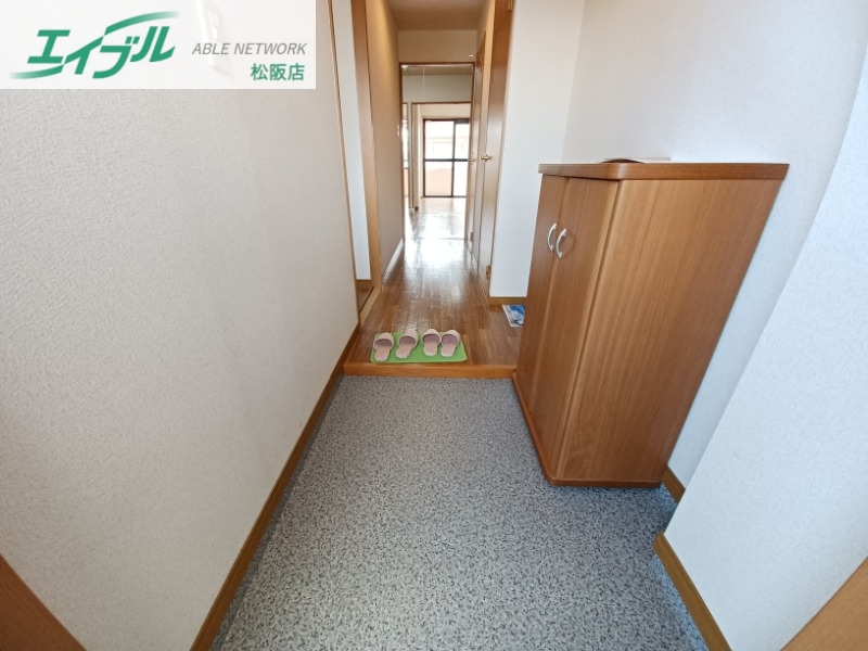 玄関　同型参考写真