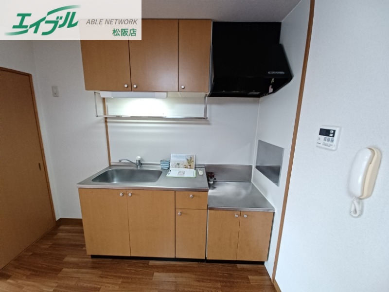 キッチン　同型参考写真