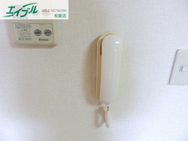 セキュリティ　同型参考写真