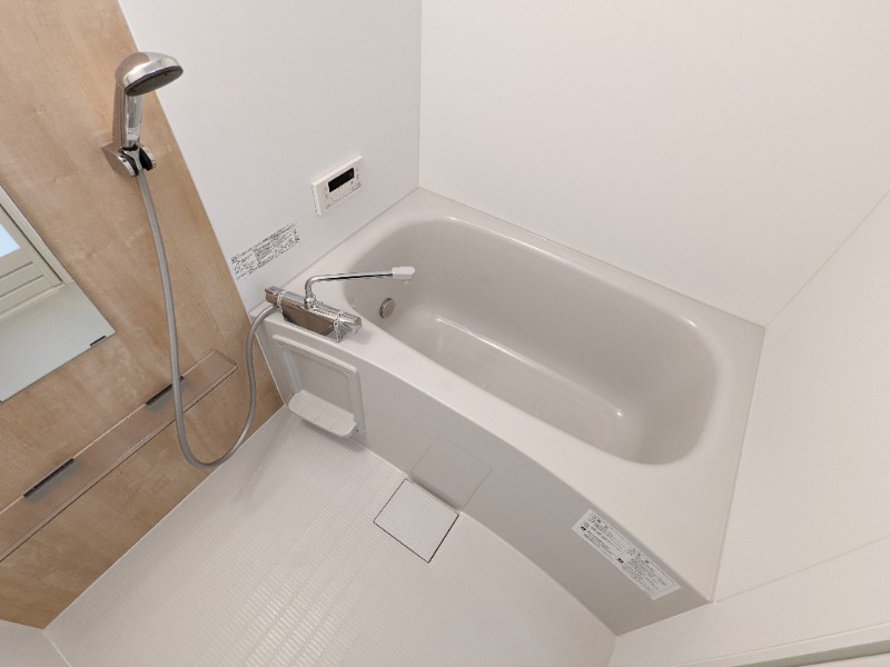 バス・シャワールーム　図面と現状に相違がある場合には現状を優先