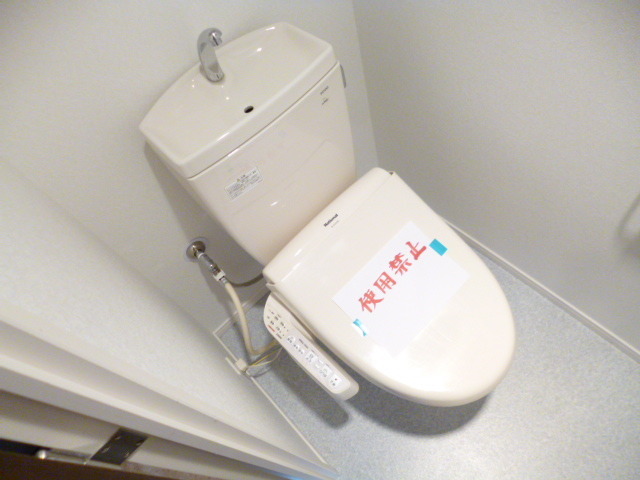 トイレ　トイレ