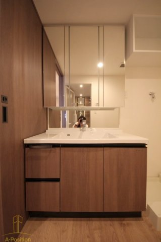 洗面設備　RJR堺筋本町タワー