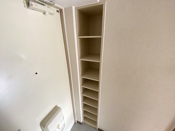 玄関　※別部屋の写真です