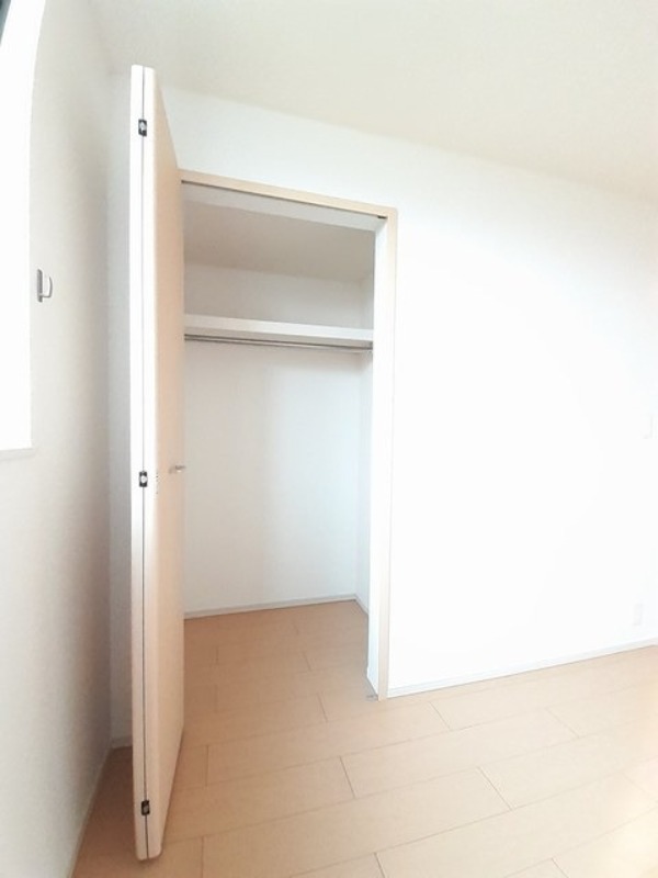 収納　図面と現状に相違がある場合には現状を優先