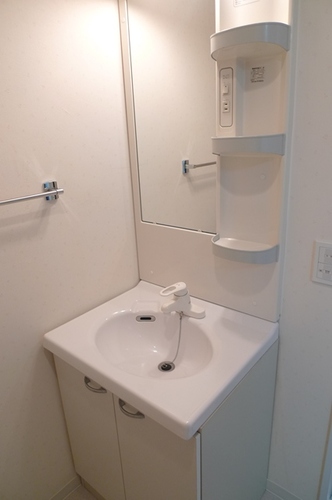 洗面設備　同タイプ607号室の参考写真