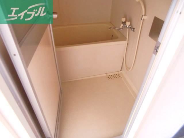 バス・シャワールーム　バスルーム