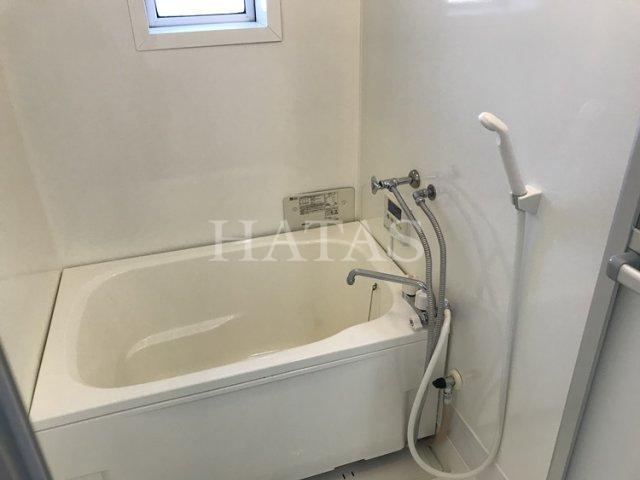 バス・シャワールーム　同物件別部屋です。