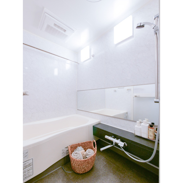 バス・シャワールーム　バス※別部屋参考写真