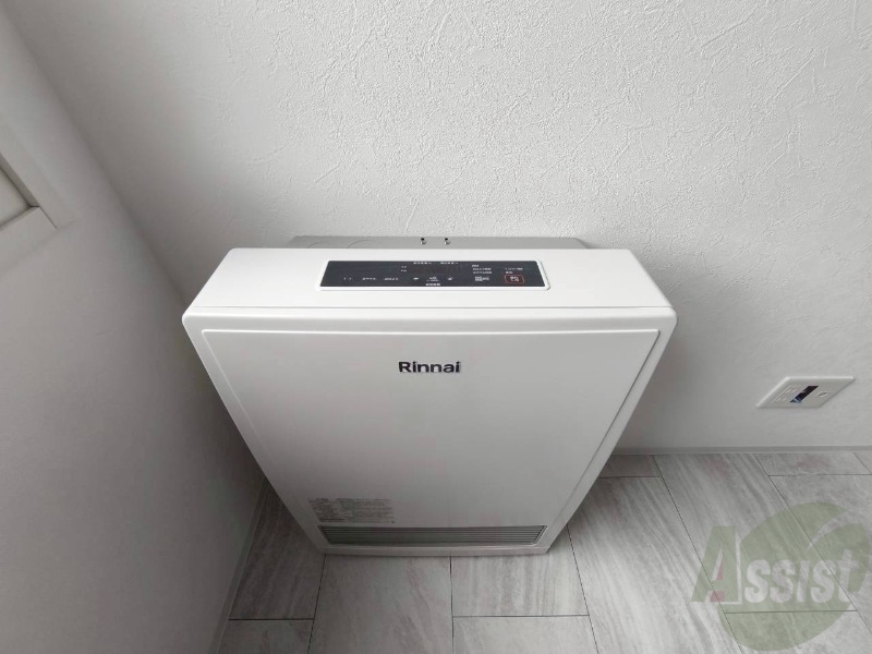 その他　暖房です。冬場の寒い日でも安心ですね～