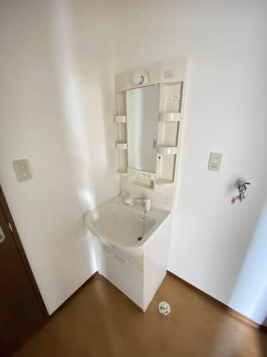 洗面設備　洗面化粧台