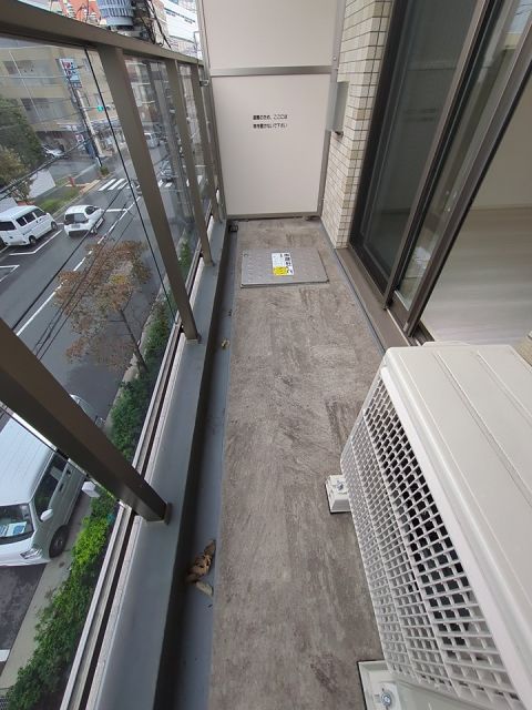 バルコニー