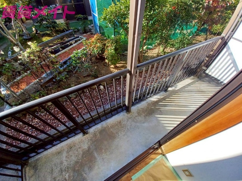 バルコニー　南向き