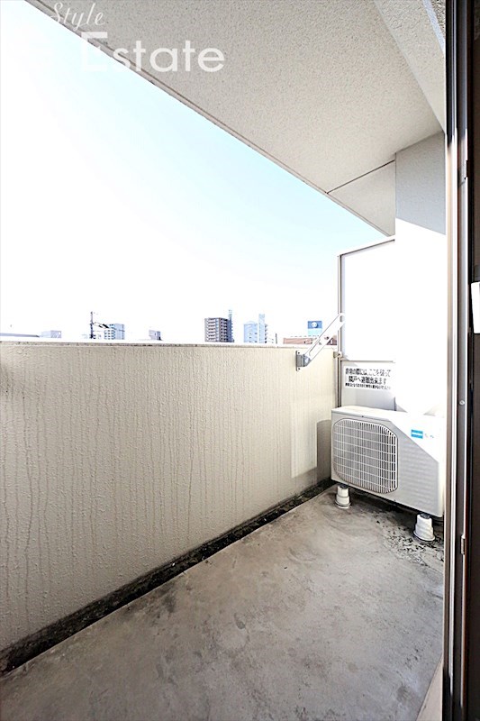 バルコニー　ベランダ