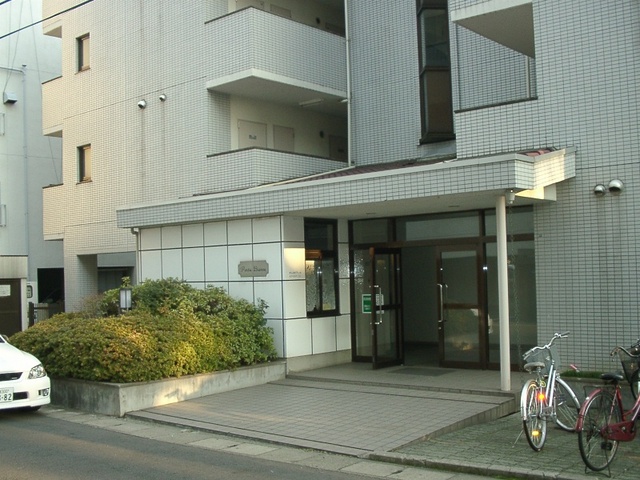 エントランス　エントランス