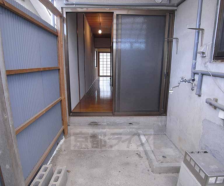 バルコニー　洗濯機置き場もございます