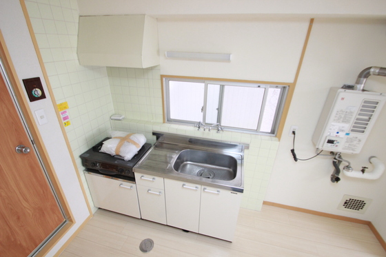 キッチン　※他部屋のお写真になります