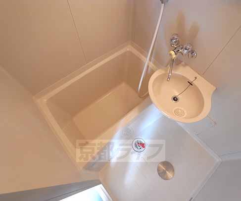 バス・シャワールーム　お風呂です。