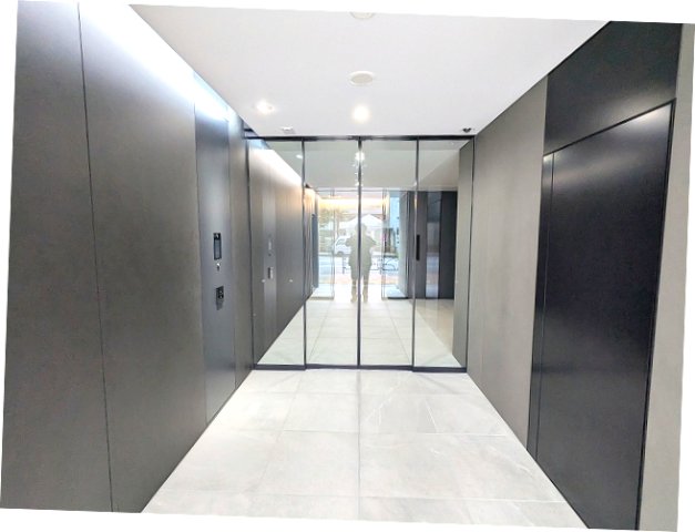 エントランス　タッチキーのモニター付オートロックセキュリティです、瀟洒なエ